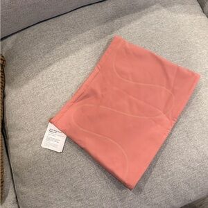 LULULEMON Coral Pink Neck Warmer. 
BRAND NEW. Tags still on